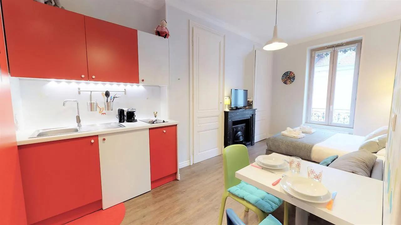 Apartment Ferienwohnung Les Charmettes - Lyon 6Ieme